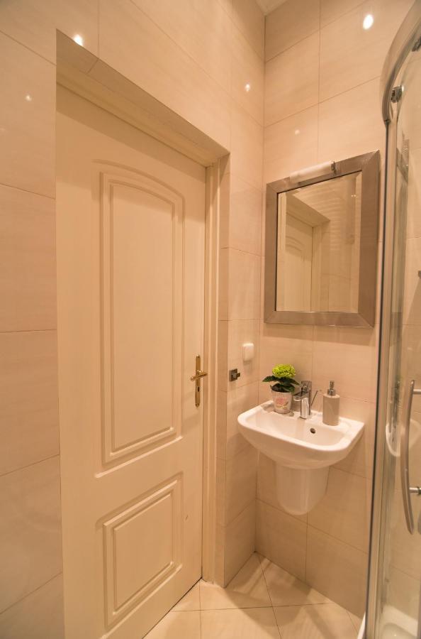Charme De Varsovie Warsaw Exterior photo